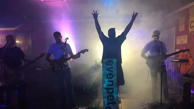 Image: Evenpete Live at B&D Burger