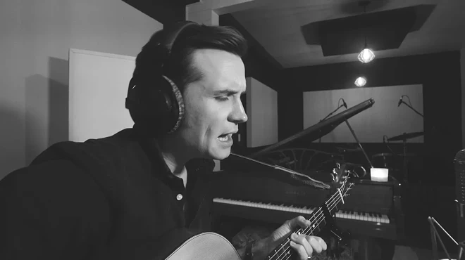 Image: Live Music Fridays: Aaron Zimmer